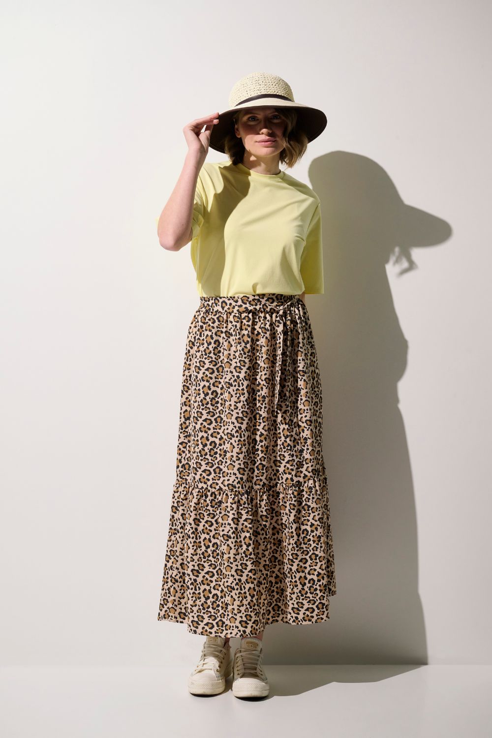 Jupe anti-UV - Positano pour femme, longue et élégante avec motif léopard, idéale pour la protection solaire.