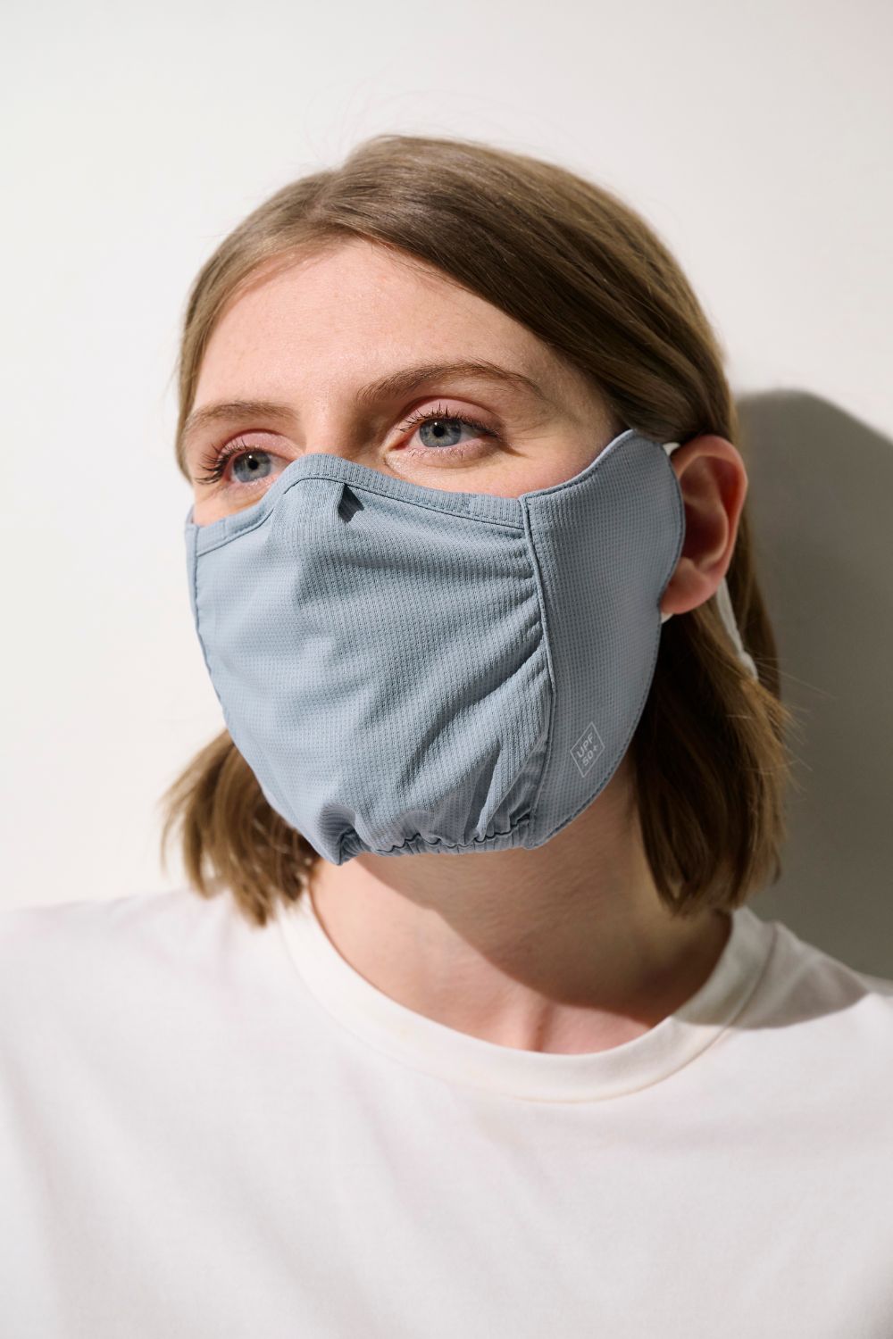 Masque anti-UV - Mojave pour femme, léger et respirant, idéal pour une protection solaire quotidienne.