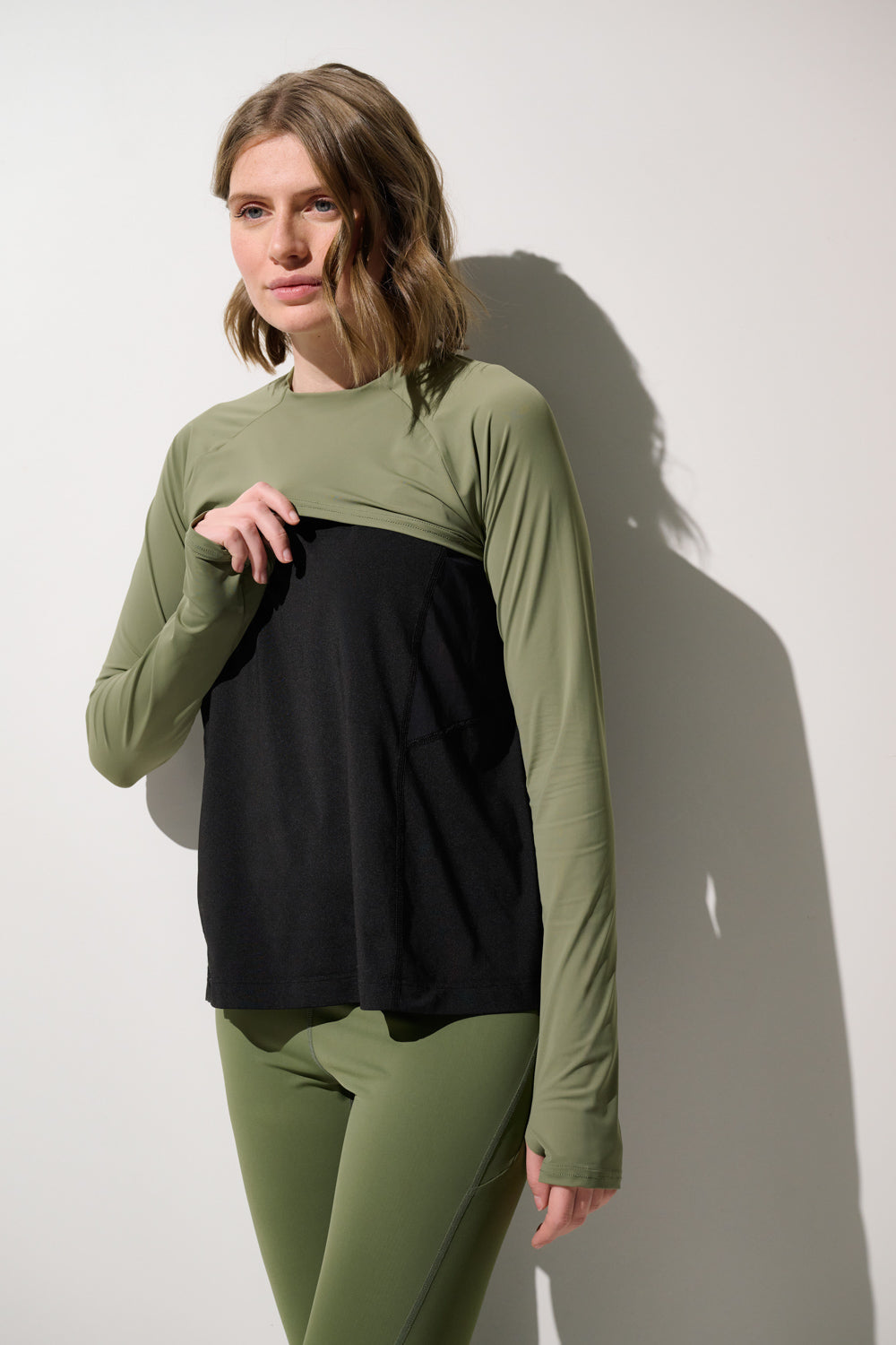Shrug anti-UV - Sequoia, femme en haut anti-UV manches longues noir et vert, idéal pour activités de plein air, UPF 50+.