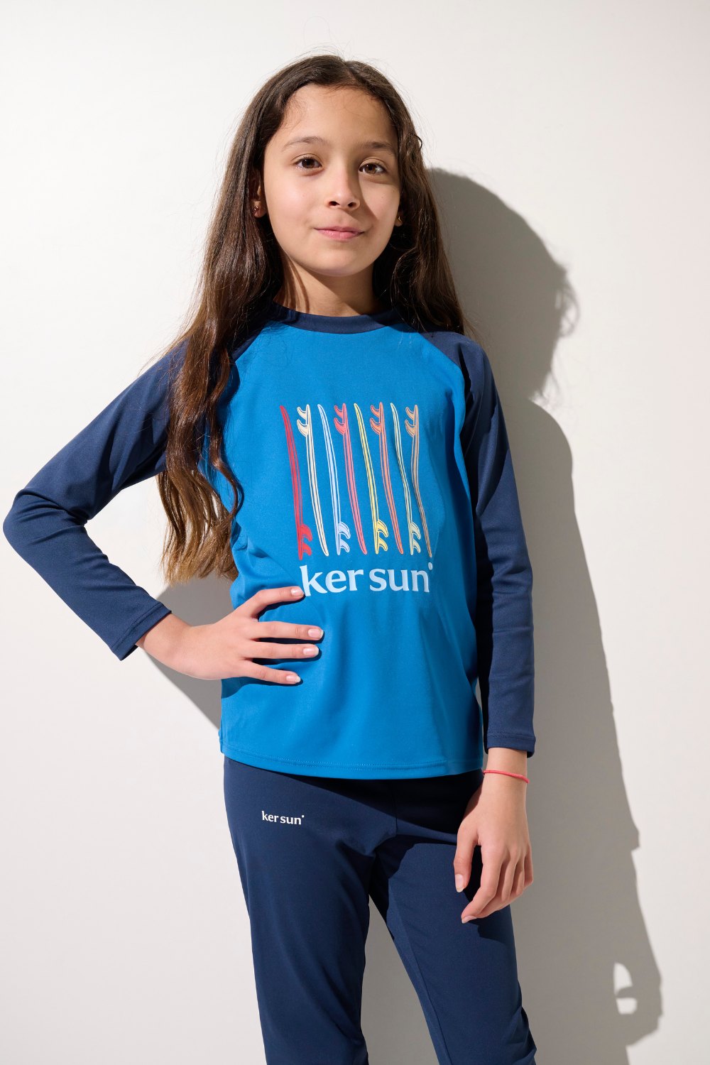 T-shirt de bain anti-UV - Fidji, bleu pour enfant, manches longues, léger et respirant, mode anti-UV Ker Sun.