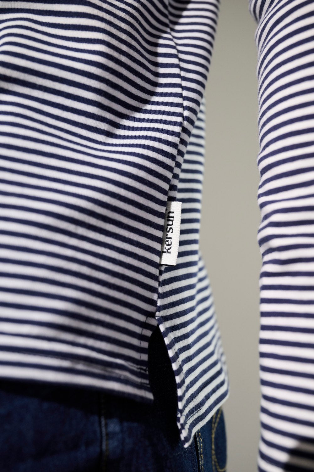T-shirt anti-UV - La Rochelle à rayures, manches longues, légère et élégante, marquage Ker Sun.