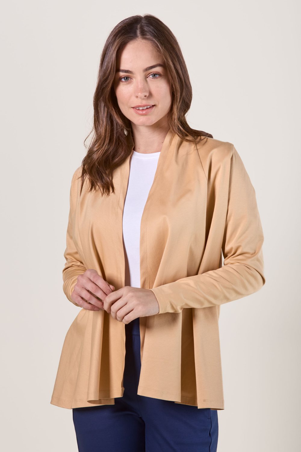 Cache-cœur anti-UV Café Glacé pour femme, élégant et léger, offrant protection UPF50+ pour les journées ensoleillées.