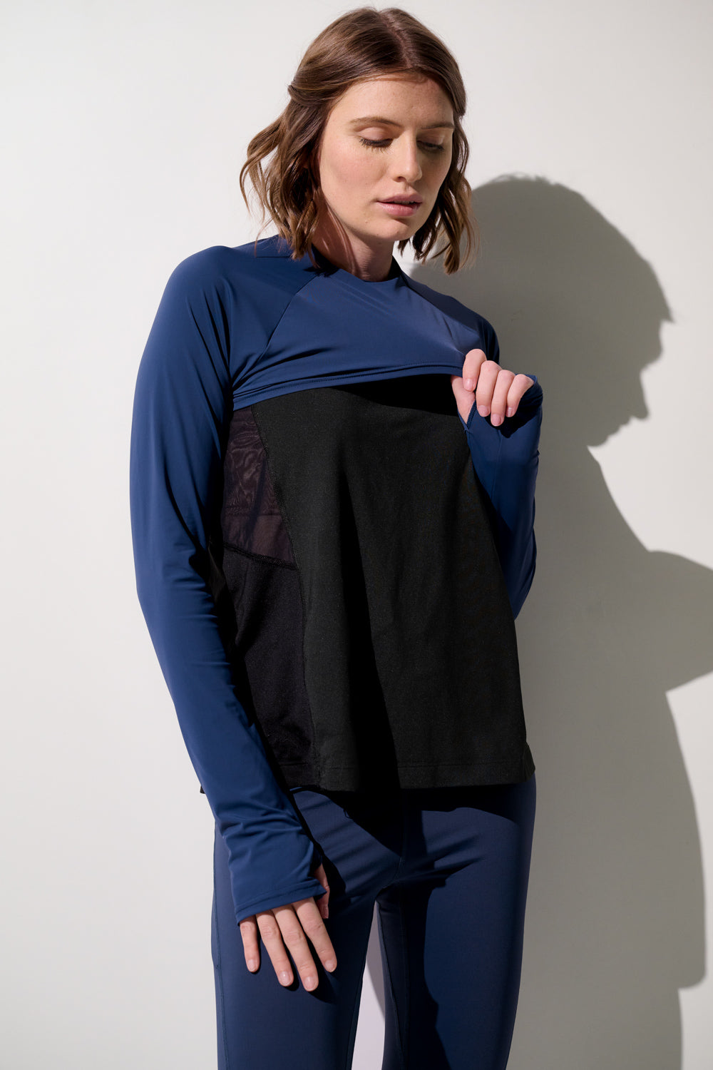 Shrug anti-UV - Sequoia pour femme, manches longues respirantes, protection solaire UPF 50+, style sportif en bleu.