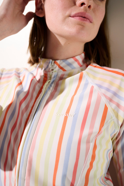 Veste de bain anti-UV - Malta multicolore pour femme, légère et respirante, UPF 50+ pour protection solaire.