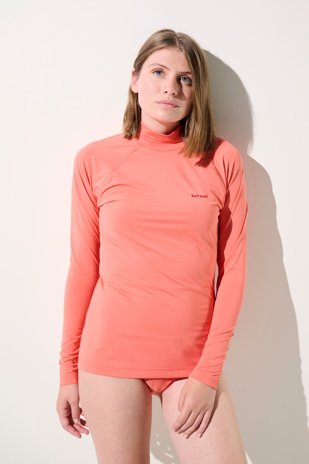 T-shirt de bain anti-UV - Malibu, rose, manches longues, UPF 50+, pour femme, idéal pour la natation et le paddle.