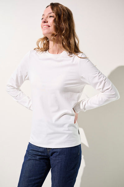 T-shirt anti-UV Saint-Malo blanc pour femme, léger, manches longues et UPF 50+ pour protection solaire.