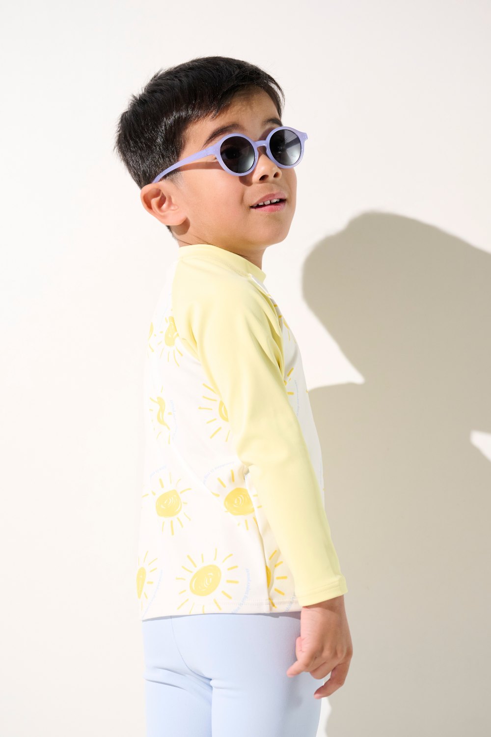 T-shirt de bain anti-UV - Samoa pour enfant, manches longues, tissu léger, idéal pour protéger la peau au soleil.
