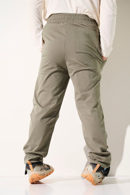 Pantalon anti-UV - Oasis, type cargo, léger et confortable, parfait pour les enfants, coloris kaki.