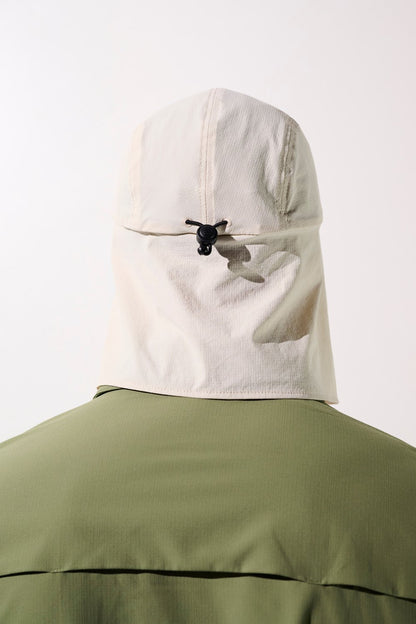 Casquette anti-UV - Sequoia blanche avec protection nuque, idéale pour activités sportives en plein air.